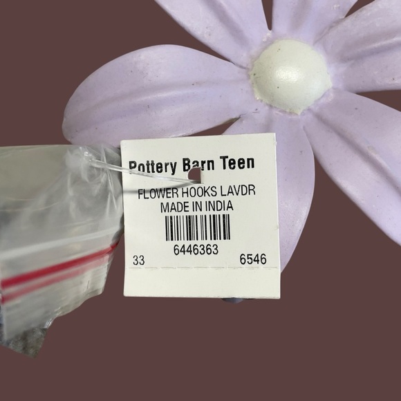 Pottery Barn flower wall hooks NEW - Picture 5 of 6